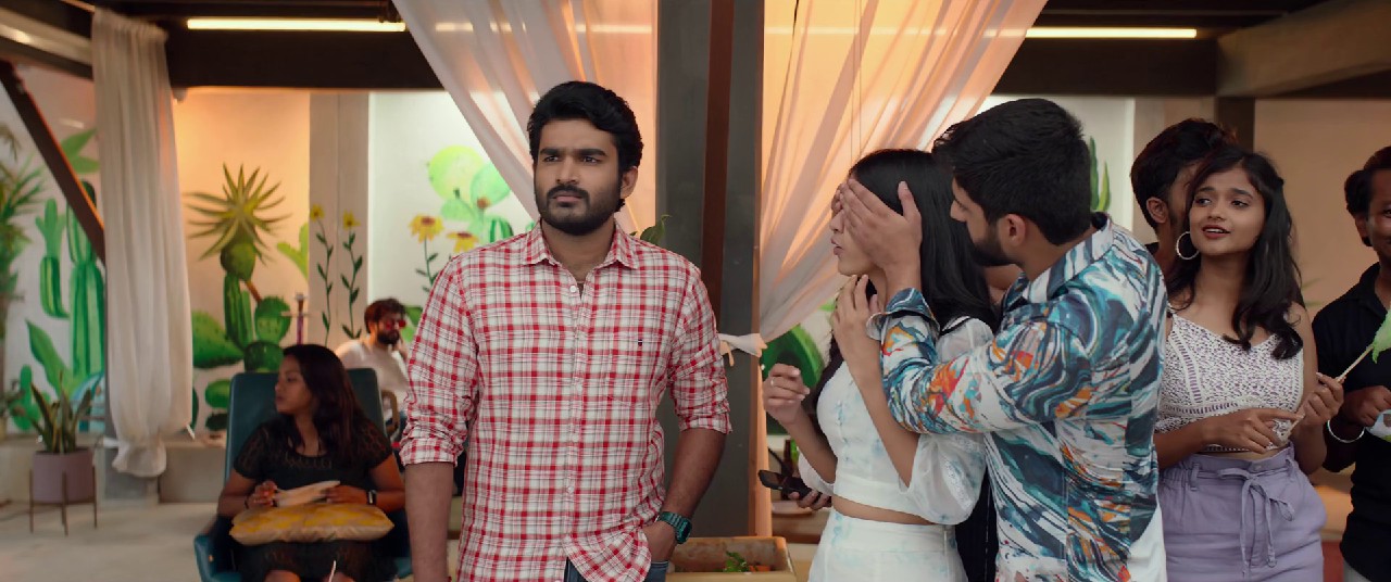 Sammathame (2022) Hindi + Telugu 1080p x264 AVC HE-AAC 2.0 ESub.mkv.0002